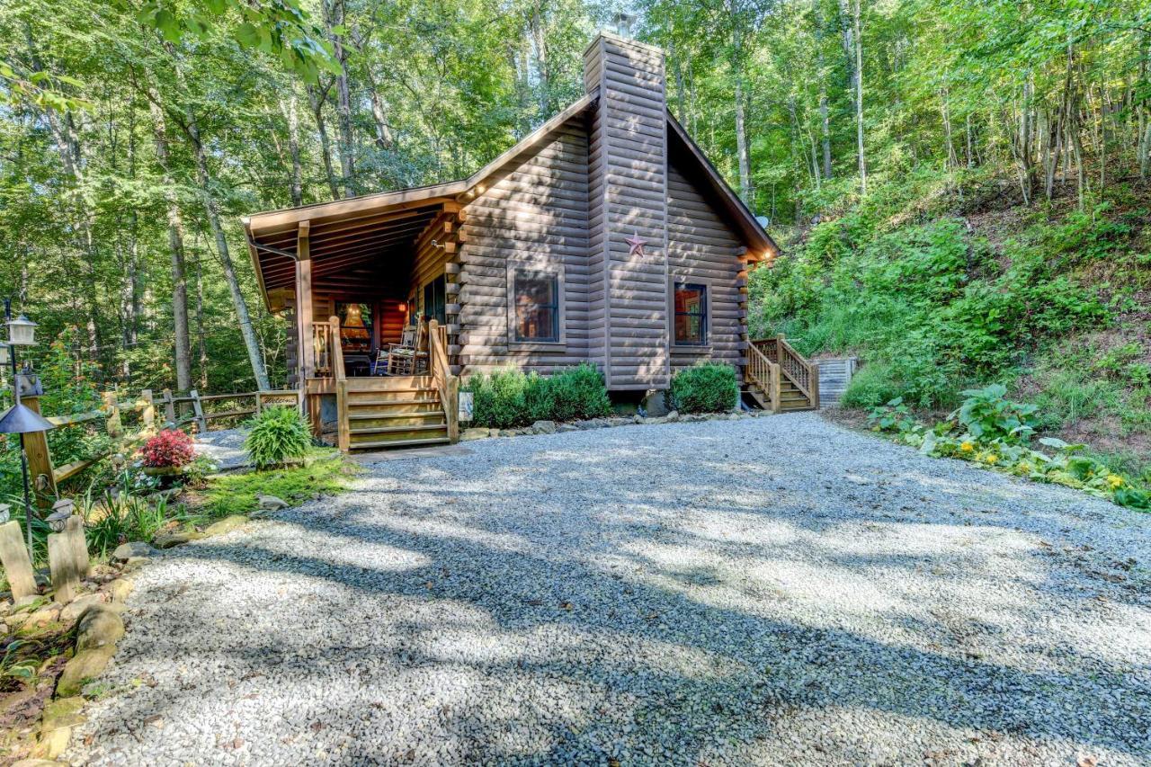 Waynesville Cabin With Covered Deck And Fire Pit! Lake Junaluska Dış mekan fotoğraf